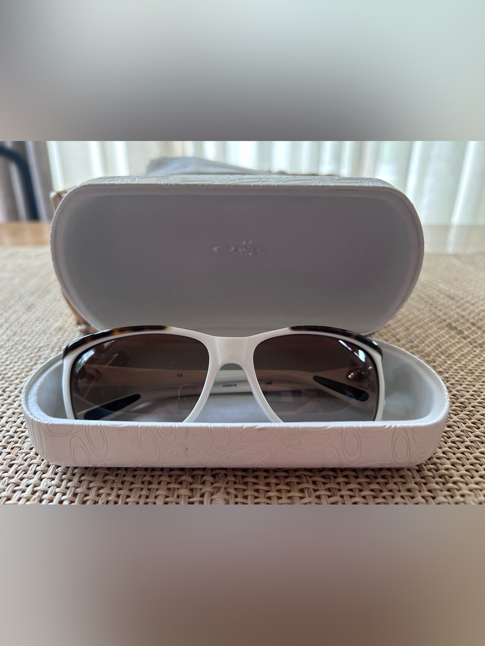 Oakley Confront White/Tortoise Frames/Brown Lens Sunglasses With Dust Bag & Case